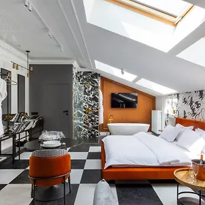 Canvas House Fragola - Heart Of Kazimierz Cracovia